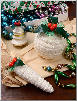 'Winter Holly' Snow Bell, Icicle and Snowball spun cotton Christmas ornaments