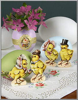 1930's Dressy Easter Chicks vintage scraps printed by E. Heller of Vienna, Austria