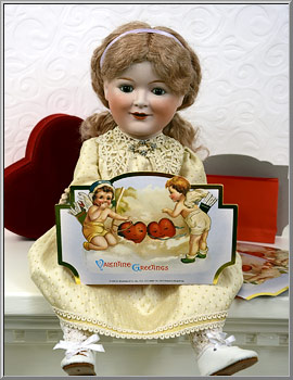 Valentine Cherubs gift bag by B. Shackman & Co.